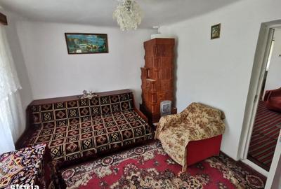 Casă cu 4 camere cu Teren 1200 Mp în Posești - 4