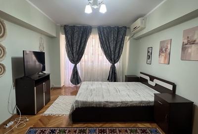 Garsonieră decomandată în Barieră - 13