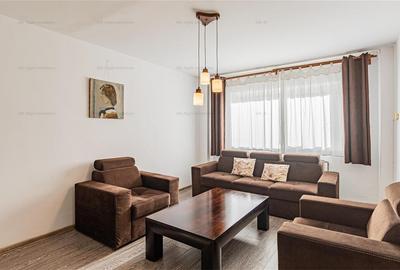Apartament cu 3 camere decomandat, mobilat în Răcădău