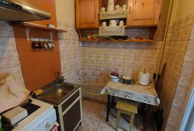 Apartament cu 2 camere semidecomandat, mobilat în Craiovița Nouă - 3