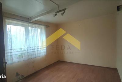 Casă cu 2 camere în Păuliș - 3