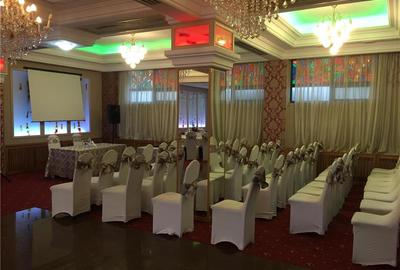 Spațiu comercial, de 200 mp, în Central