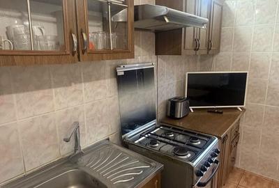 Apartament cu 3 camere decomandat în 9 Mai - 1
