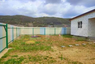 Casa 80 mp Viforata, la 2 km de Targovi?te - 6