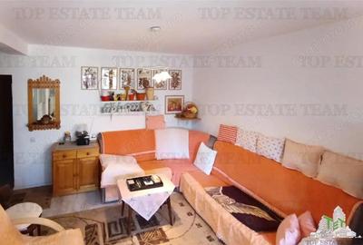 Apartament 2 camere zona Titan, curte proprie 37mp in vila - 13