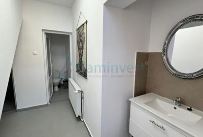 Birou, de 381 mp, în Ultracentral - 4