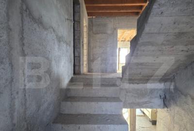 Casă cu 7 camere cu Teren 500 Mp în Central - 28