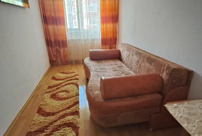 Inchiriez apartament 2 camere - 3