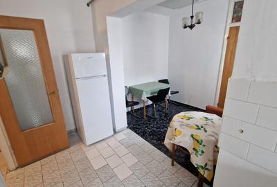 Garsonieră decomandată, mobilată în 13 Decembrie - 9