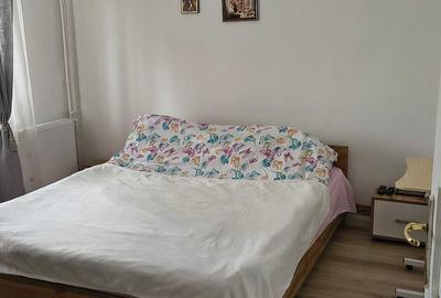 Apartament cu 2 camere decomandat în 1 Mai - 3