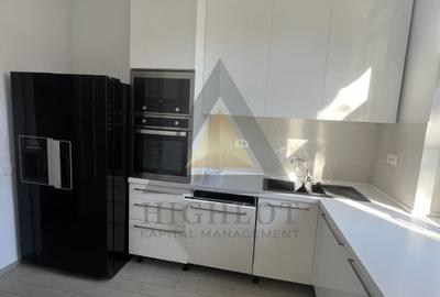 Casă individuală cu 10 camere cu Canalizare în Capitale - 16