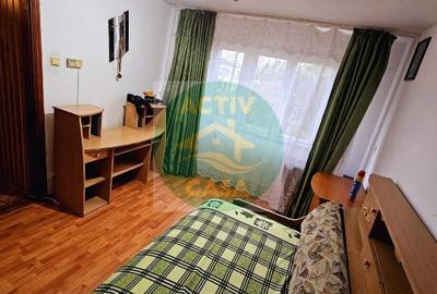 Apartament 2 camere, decomandat - 1
