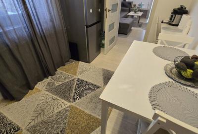 Apartament cu 3 camere semidecomandat în Fălticeni - 2