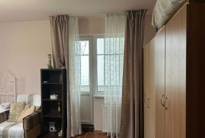 Garsonieră decomandată în Runcu - 5