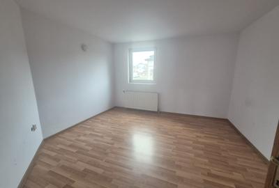 Casă individuală cu 6 camere cu Teren 1000 Mp în Șcheia - 4