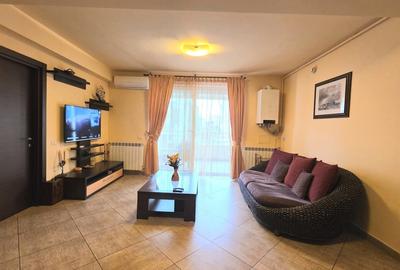 Apartament cu 3 camere semidecomandat, mobilat în Central - 2
