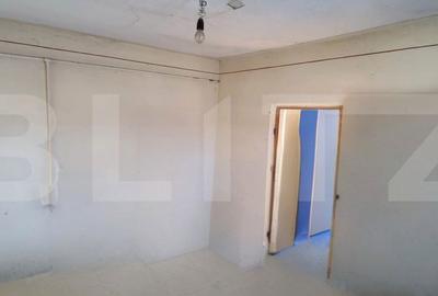 Casă cu 4 camere cu Teren 1000 Mp în Central - 6