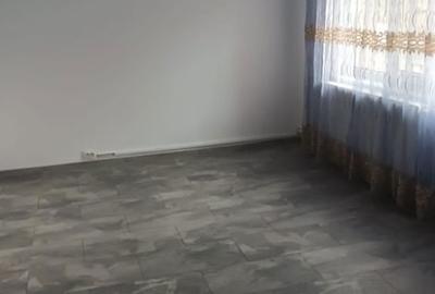 Apartament cu 2 camere decomandat în Sud