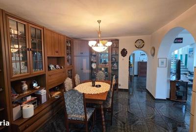 Casă cu 4 camere în Gura Văii - 8