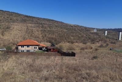 Casă cu 3 camere cu Teren 1000 Mp în Livezeni - 6