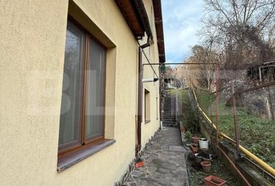 Casa Individuala cu 1.723 mp Teren si Livada, Zona Grigorescu - 1