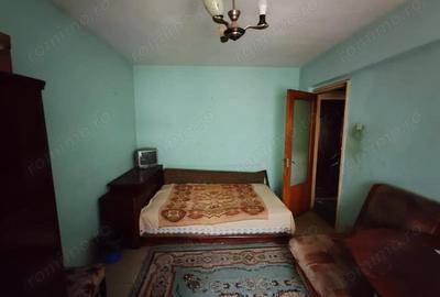 APARTAMENT 3 CAMERE, ALUNISULUI, SECTOR 4, DE RENOVAT! - 1