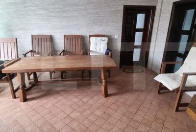 Casă cu 4 camere cu Teren 7000 Mp în Mitocu Dragomirnei - 1