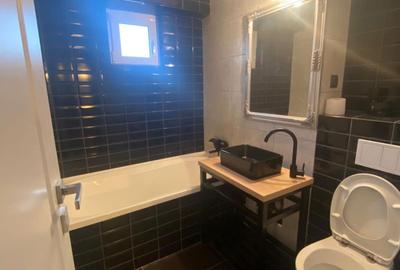 Apartament cu 4 camere în Central - 8