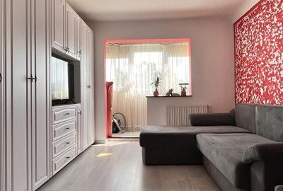 Apartament cu 2 camere decomandat în Popoveni - 4