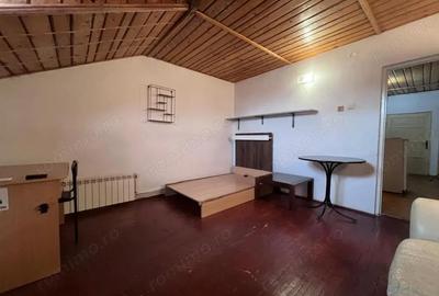 Garsonieră nedecomandată în Micul Dallas - 2