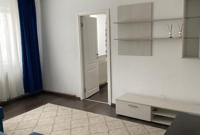 Apartament cu 2 camere semidecomandat, mobilat în Alexandru cel Bun - 2