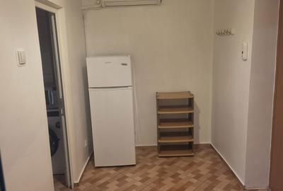 Apartament cu 2 camere decomandat în - 5
