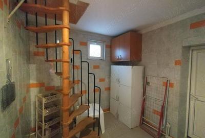 Casă cu 6 camere în Tâncăbești - 8