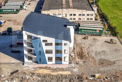 Spațiu comercial, de 2,351 mp, în Mărișelu - 5