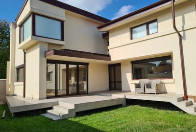 OMNIA-Proprietati alese! Vila de lux, in Baneasa. Confort, spatiu, intimitate. - 11