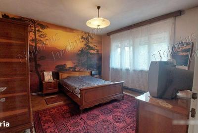 Casă cu 4 camere cu Teren 288 Mp în Ultracentral - 5