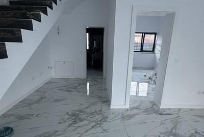 Casă cu 4 camere cu Canalizare în Bucium - 6