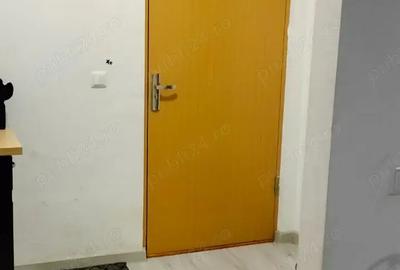 Garsonieră nedecomandată în Central - 1