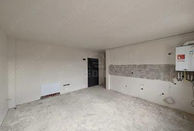 Apartament cu 3 camere semidecomandat în Florești - 5