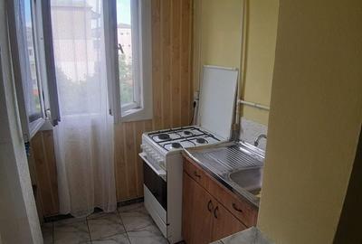 Garsonieră decomandată în Exterior Vest - 6