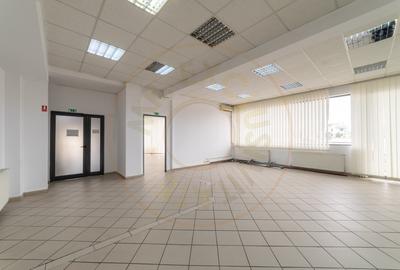 Inchiriere Spatiu Comercial - Locatie excelenta - Bld. Republicii 4, Pitesti! - 11