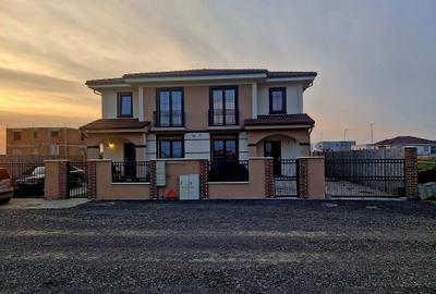 Casă cu 4 camere în Nord