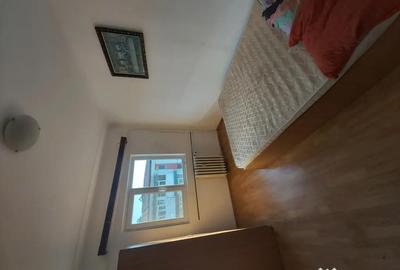 Apartament cu 4 camere decomandat în Central - 3
