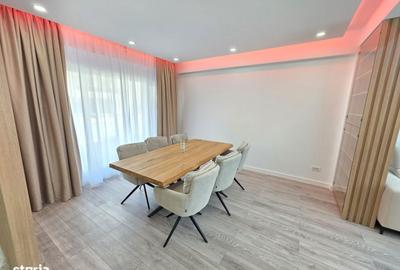 Casă cu 5 camere decomandat cu Teren 300 Mp în Central