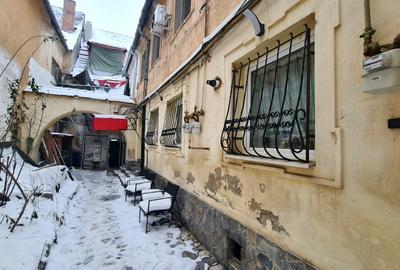 Apartament 2 camere in centrul istoric, renovat cu stil, pe strada Republicii - 15