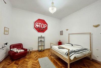 EXCLUSIVITATE - Apartament 3 camere într-o clădire istorică - Zona Med EXCLUSIVITATE - Apartament 3 camere într-o clădire istorică - Zona Med - 4