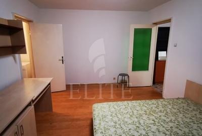 Apartament 3 camere în zona STRAZII ALEXANDRU VLAHUTA Apartament 3 camere în zona STRAZII ALEXANDRU VLAHUTA - 4