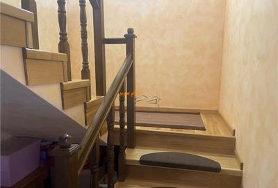 Casa de situata la Vanatori , parter si mansarda , 168 mp , - 2