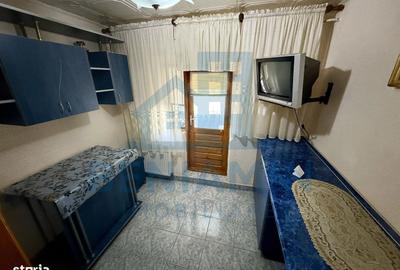 Apartament cu 2 camere decomandat în Sărari - 2
