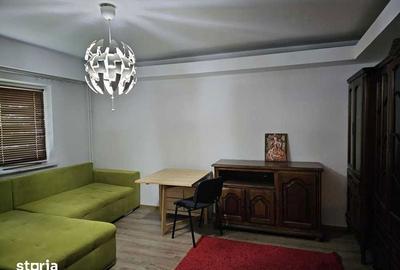 Apartament cu 3 camere decomandat în Aviației - 1